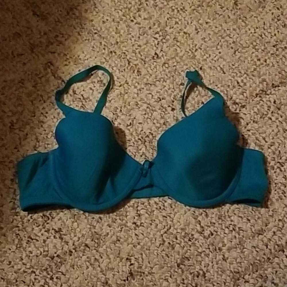 Maidenform - Green - 36B